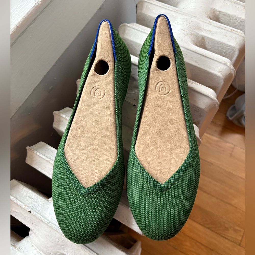 Rothy's Basil Flats. NWT. Size 9